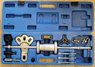 16PCS-Universal-Puller-Set-with-Sliding-Hammer-11