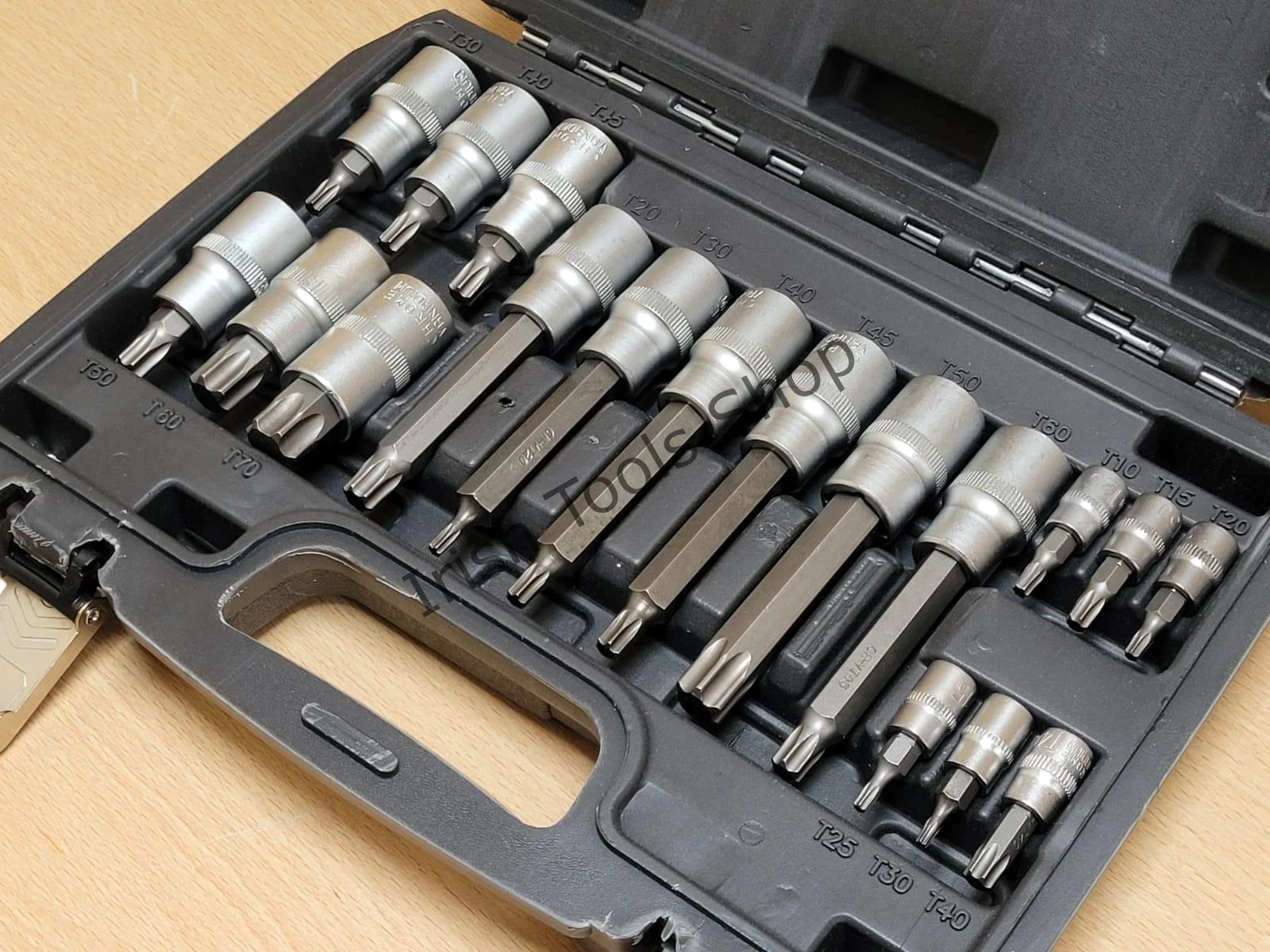18 Piece 1/2″ 1/4″ Drive Torx Bit Socket Set