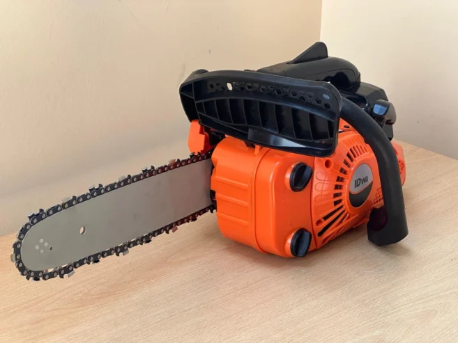 25CC 12″ 2-Stroke Air Cooled Petrol Chain Saw 25CC
