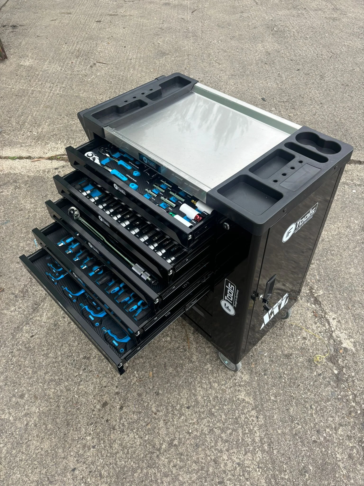 3 Tier Tool Trolley Service Cart With Solid Rubber Caster Wheels