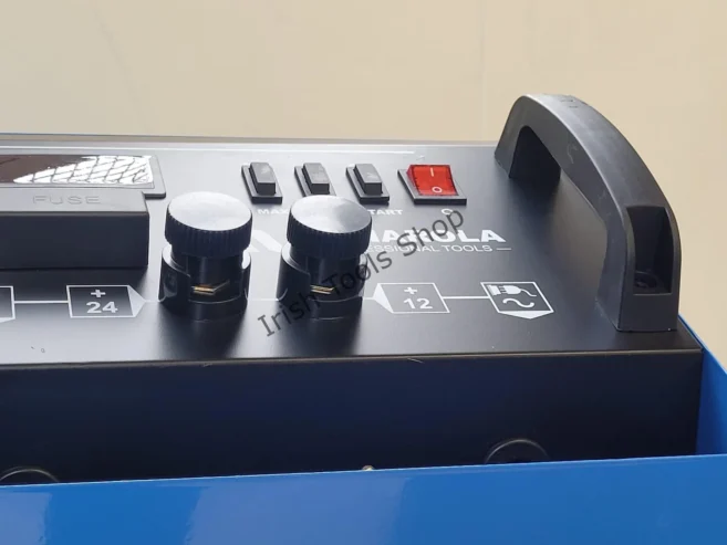 Battery Charger 12/24 Type Boost Star 630