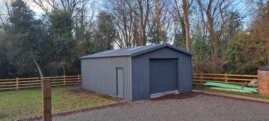 31ft 6inc x 20ft x 10ft Galv purlins