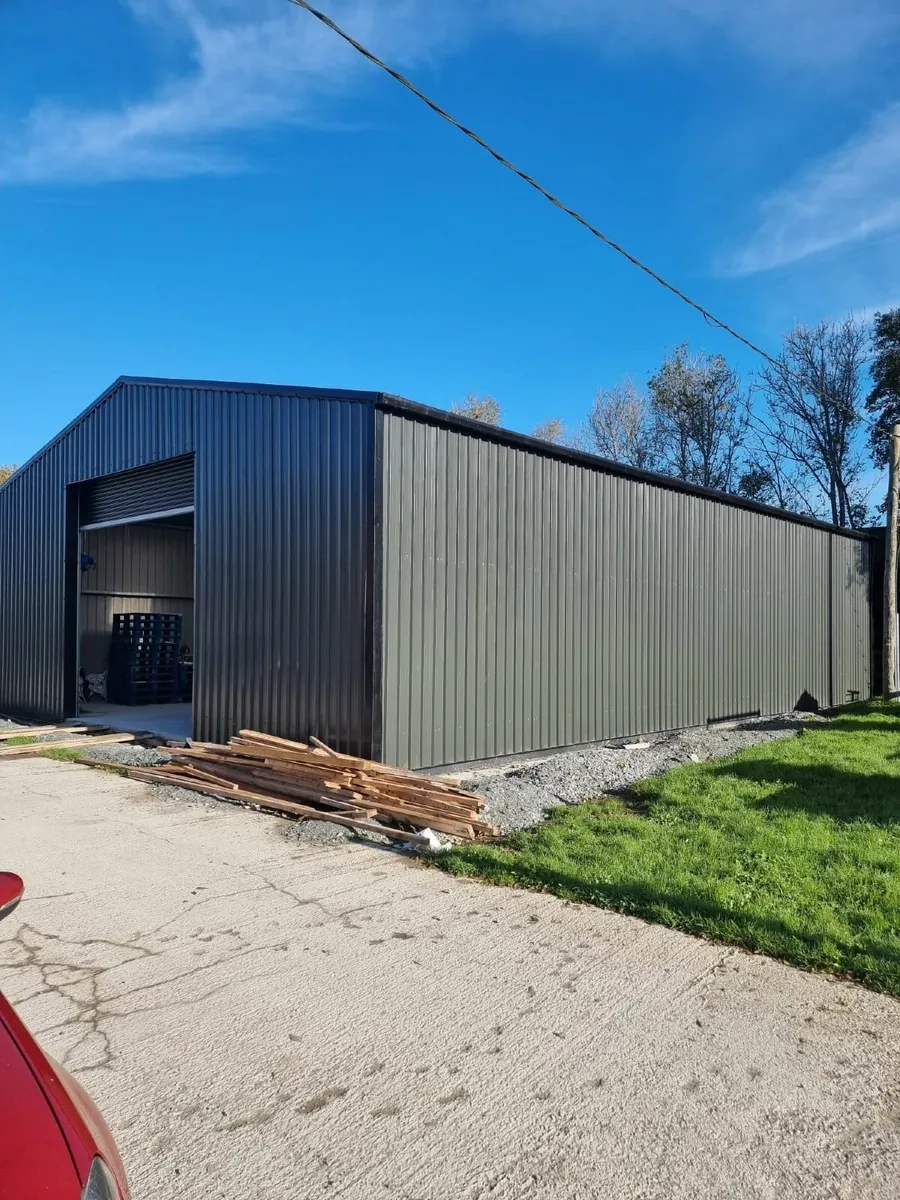 !!47ft x 30ft x 14ft FULLY SHEETED WITH DOORS!!!