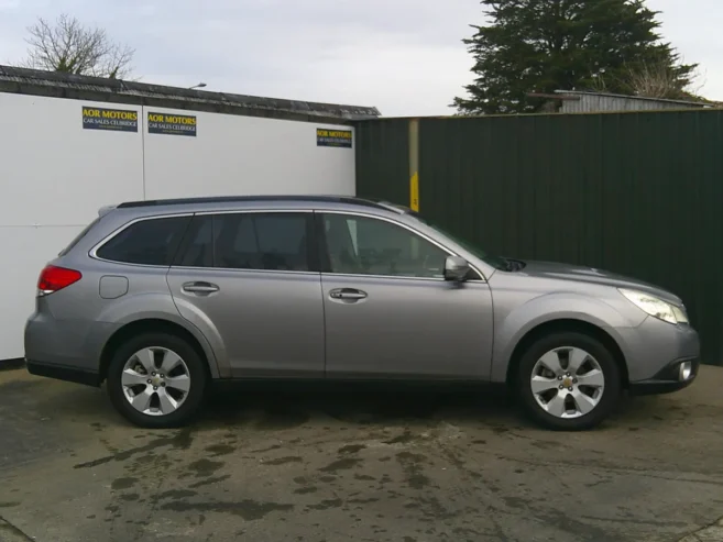 Subaru Outback 2010 4 Wheel Drive SE