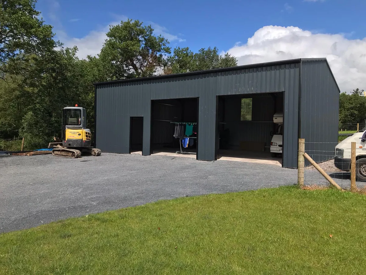 !!47ft x 30ft x 14ft FULLY SHEETED WITH DOORS!!!