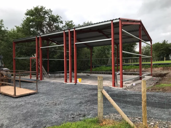 !!47ft x 30ft x 14ft FULLY SHEETED WITH DOORS!!!