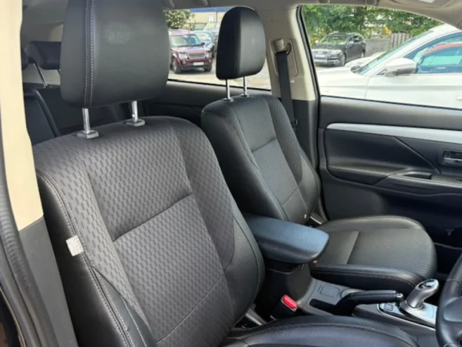 Mitsubishi Outlander 2015 Plug In Hybrid Auto