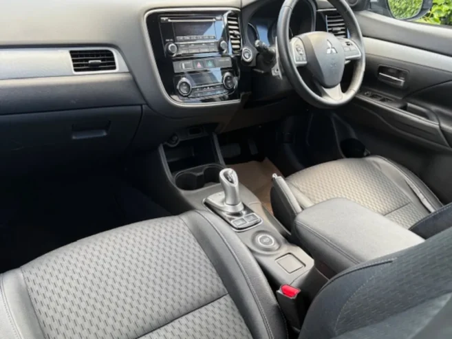 Mitsubishi Outlander 2015 Plug In Hybrid Auto