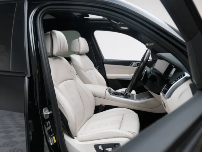 BMW X5 45E M Sport Xdrive huge Spec