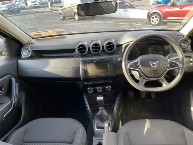 Dacia Duster COMFORT BLUE DCI 115 *** 24 MONTH WAR