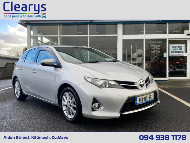 Toyota Auris 1.4 D-4D LUNA NG 4DR