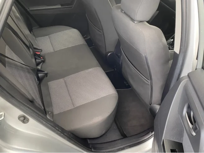 Toyota Auris 1.4 D-4D LUNA NG 4DR