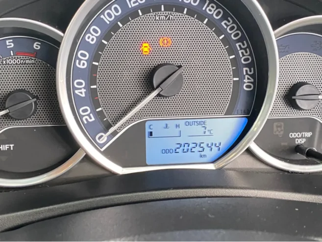 Toyota Auris 1.4 D-4D LUNA NG 4DR
