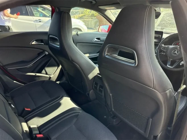 Mercedes-Benz A-Class FACELIFT 1.3 AUTOMATIC A180