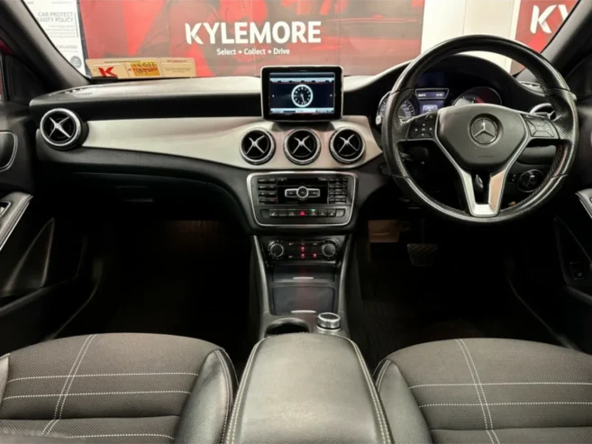 Mercedes-Benz GLA GLA 180 1.6 – LUXURY SUV – REVER