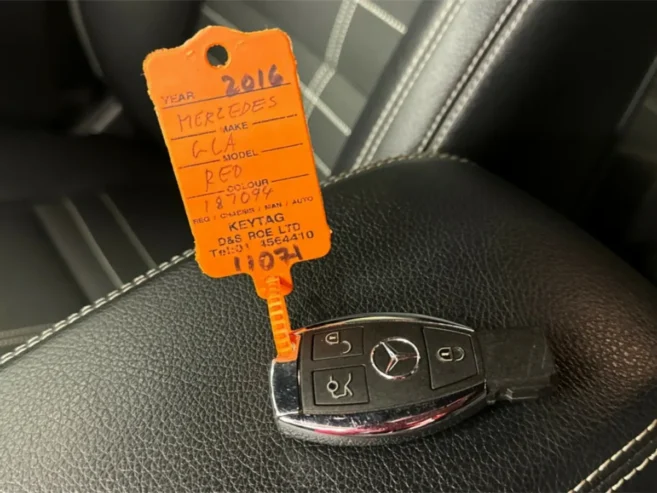 Mercedes-Benz GLA GLA 180 1.6 – LUXURY SUV – REVER