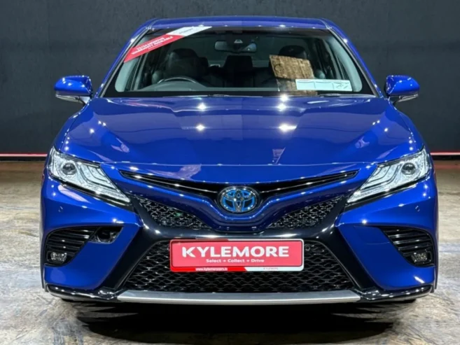 Toyota Camry 2.5 HYBRID – AUTOMATIC – LEATHER INTE