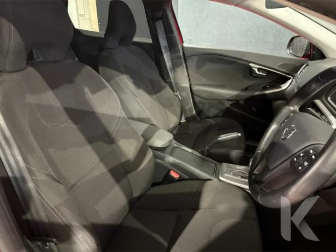 Volvo V40 1.5 AUTOMATIC – SPEED LIMITER – ALLOY WH