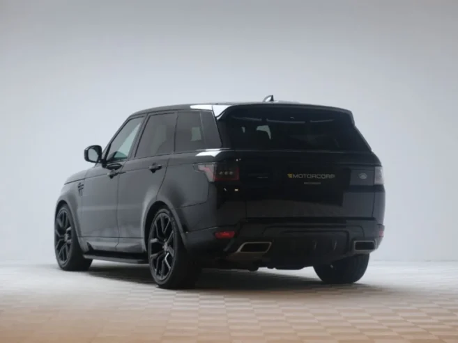 Land Rover Range Rover Sport HSE Dynamic Black P4