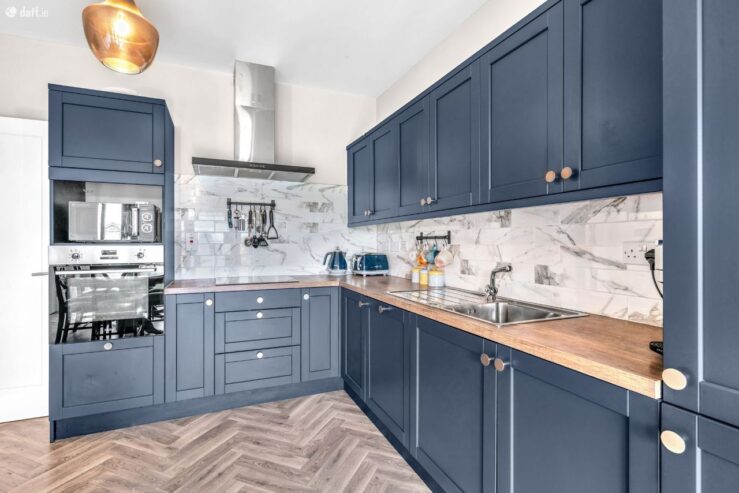 48 Tinnycross Park, Ballymore Eustace, Naas, Co. Kildare