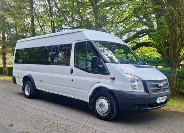 Ford Transit Mini Bus 2013 DOE 4/26