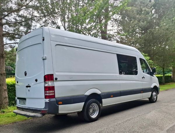 Mercedes Sprinter Crew cab 2015 DOE6/26