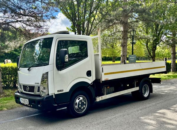 Nissan NV400 2017 Tipper DOE 5/26