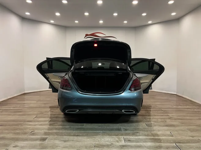 FULLY KITTED MB C200D AMG LINE NIGHT EDITION 2019
