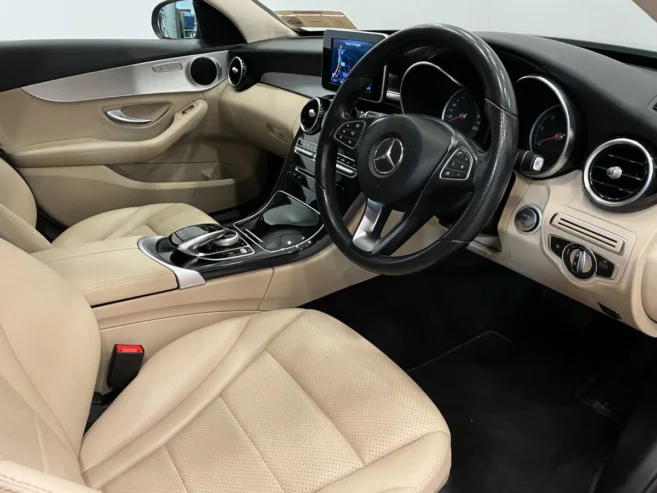 FULLY KITTED MB C200D AMG LINE NIGHT EDITION 2019