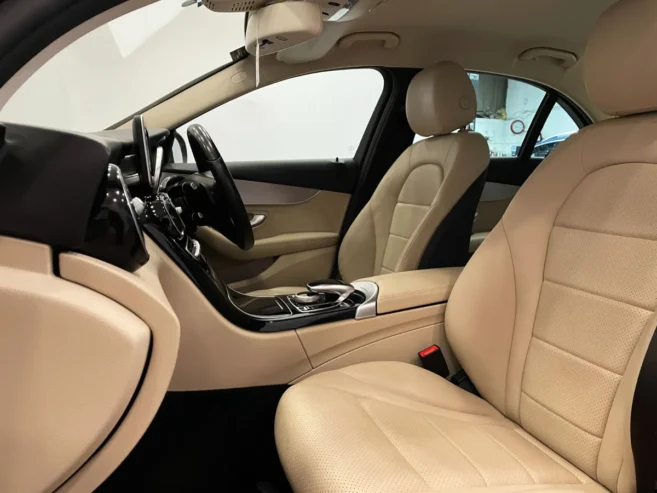 FULLY KITTED MB C200D AMG LINE NIGHT EDITION 2019