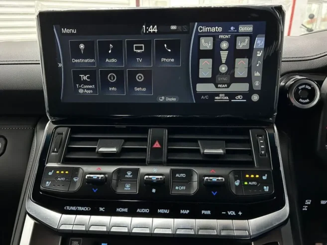 TOYOTA LANDCRUISER 300 GR SPORT DIESEL 2023