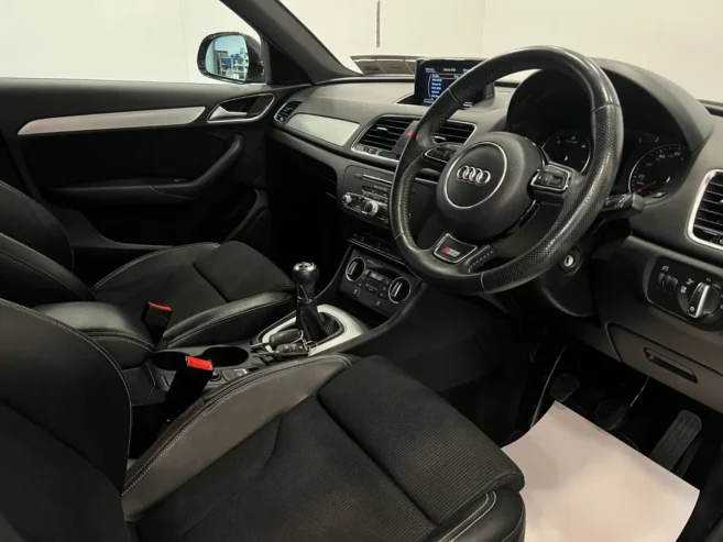 LOVELY AUDI Q3 S-LINE 2.0TDI 150BHP MANAUL 2017