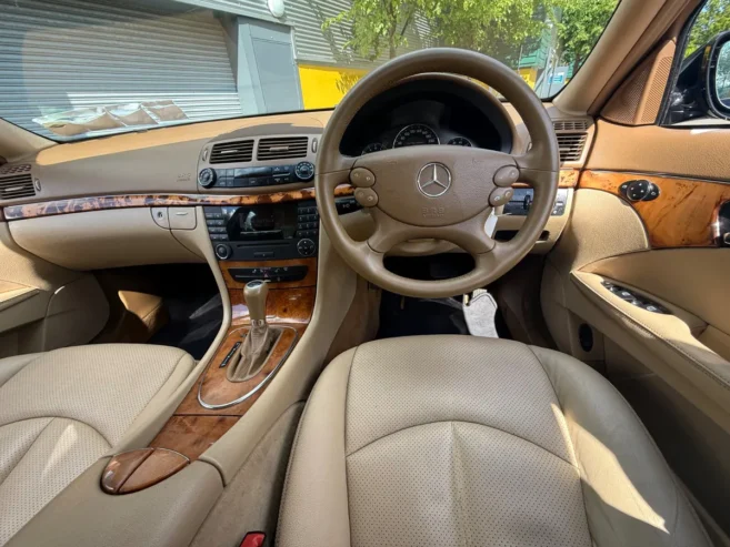 Mercedes-Benz E200 Kompressor