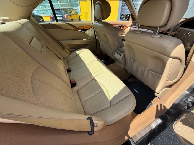 Mercedes-Benz E200 Kompressor