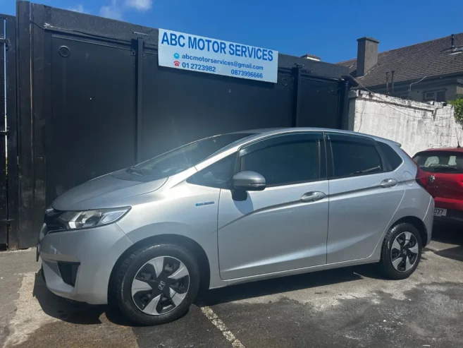 2017 HONDA FIT PETROL HYBRID