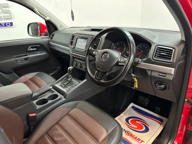 2018 Volkswagen Amarok 3.0 V6 Highline **RED**