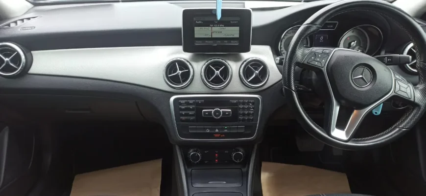 Mercedes-Benz GLA-Class 2014 200 CDI URBAN 5DR AUT