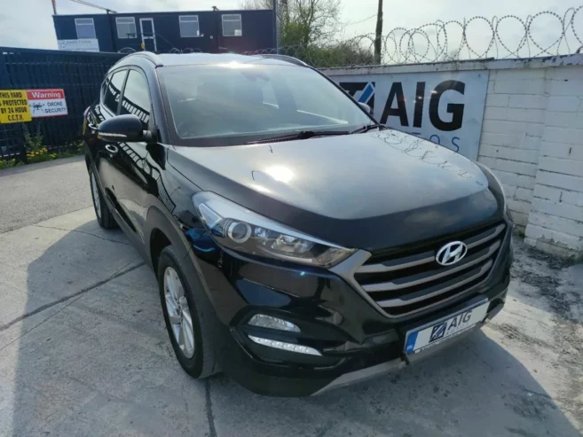 182 HYUNDAI TUCSON 1.7 SE NAV REV CAM B-DRIVE