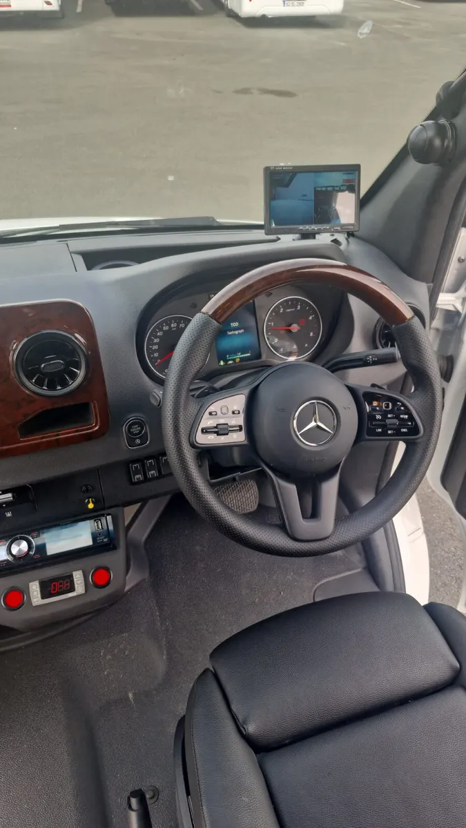 Brand new minibus Mercedes Sprinter 519