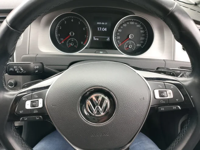 VW Golf 152 AUTO IMMBLOSER REVERESE CAMERA 1.2 CC