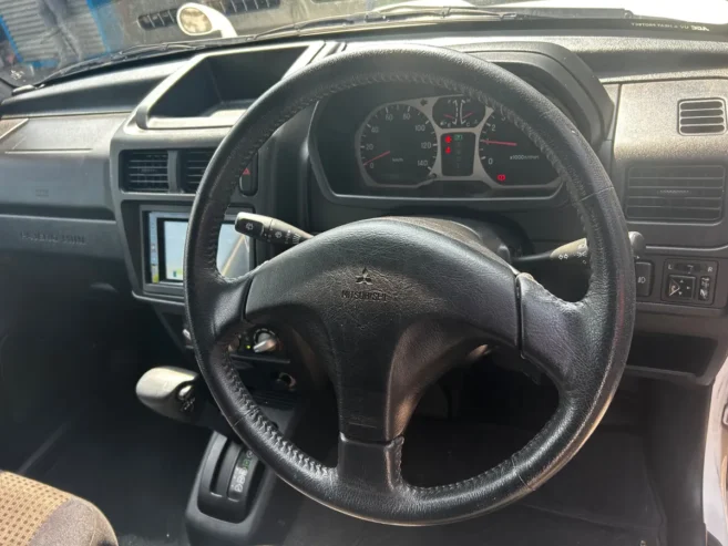 2005 MITSUBISHI PAJERO MINI LOW KMS PETROL AUTO