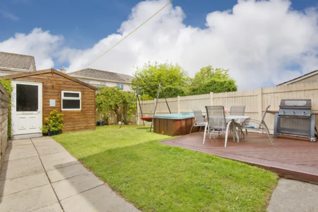 36 Hansfield Castaheany Dublin 15 D15 NT35