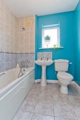 36 Hansfield Castaheany Dublin 15 D15 NT35