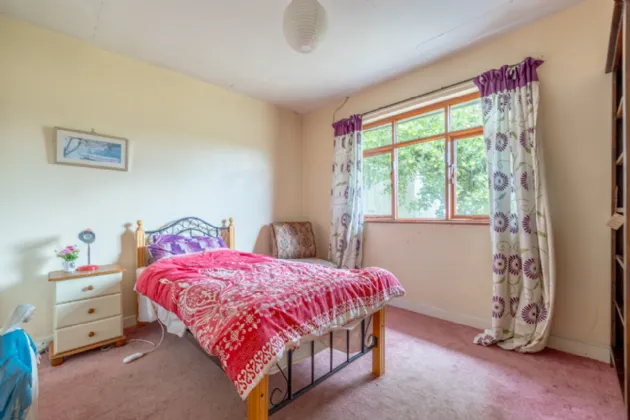 Robanhill Western Road Clonmel Co. Tipperary E91 X337