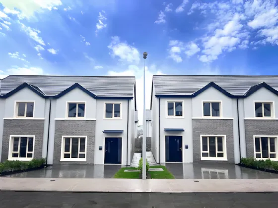 Four Bed Townhouse Vicars Glebe Coachford Co. Cork