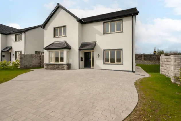 Four Bed Detached Cnoic Eoin Coachford Co. Cork P12 TV36