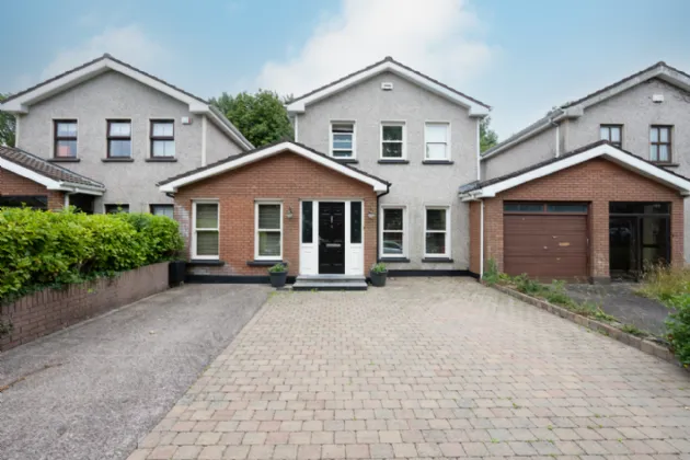 9 Richmond Elmvale Wilton Cork T12K4VX