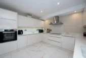 9 Richmond Elmvale Wilton Cork T12K4VX