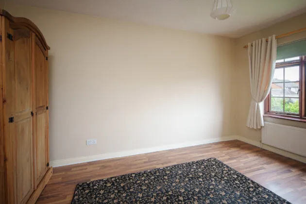 45 Meadow View Avondale Park Dundalk Co. Louth A91 H6K3