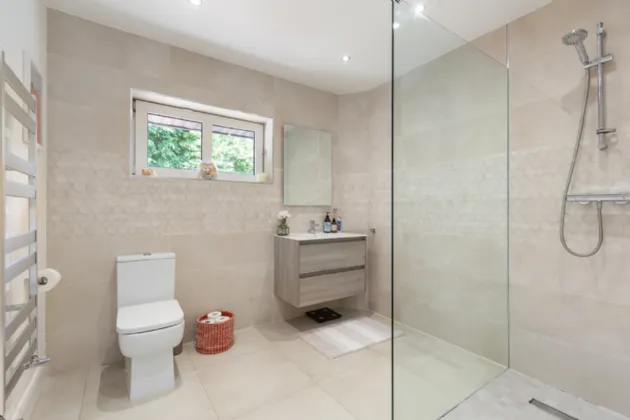 2 Altadore Upper Glenageary Road Glenageary Co Dublin A96F4A8